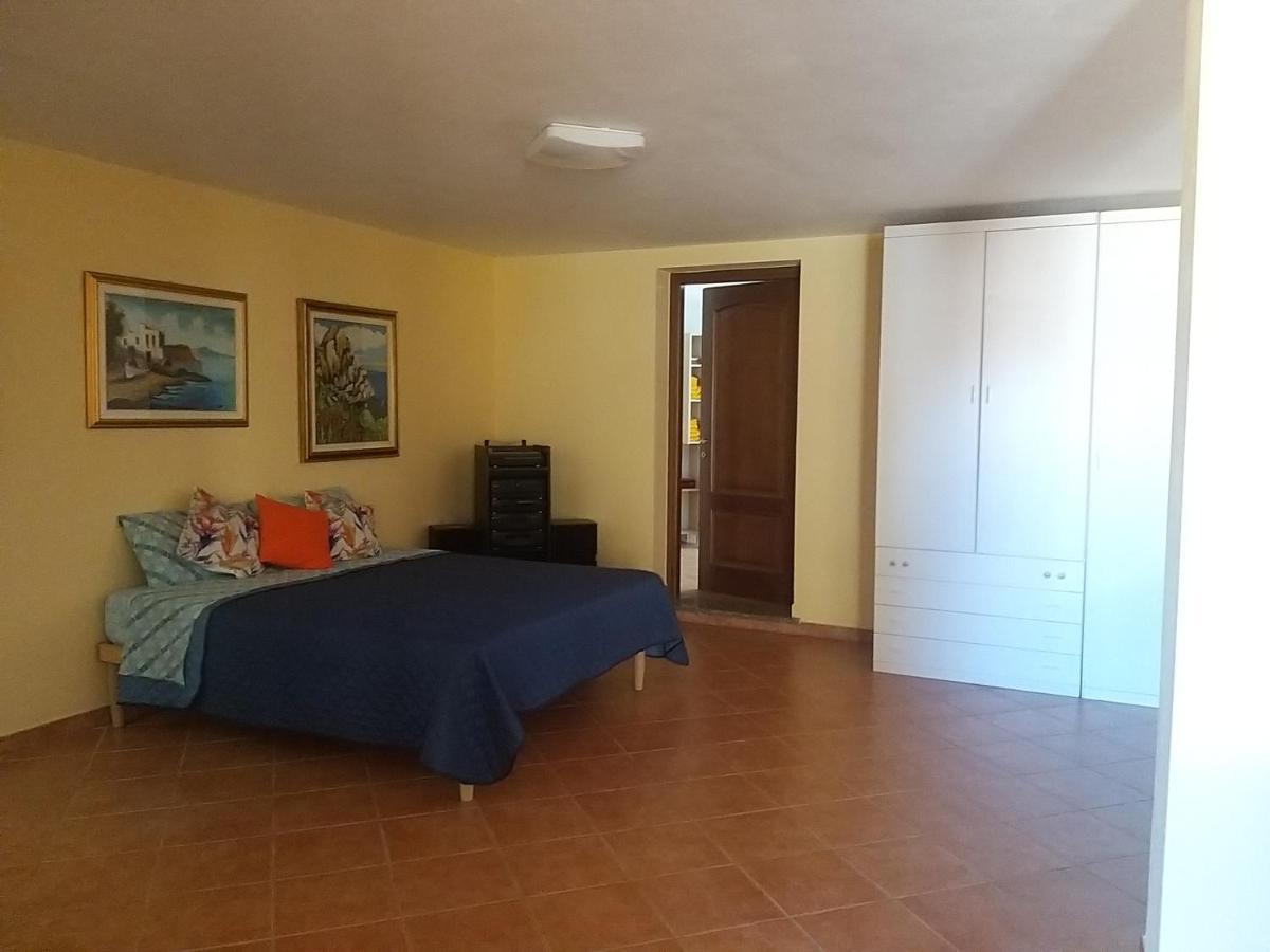 Casa Antonella Lägenhet Porto Torres Rum bild
